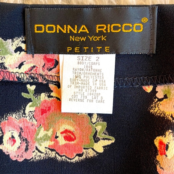 Like New Donna Rico Size 2 Dress - Picture 5 of 5